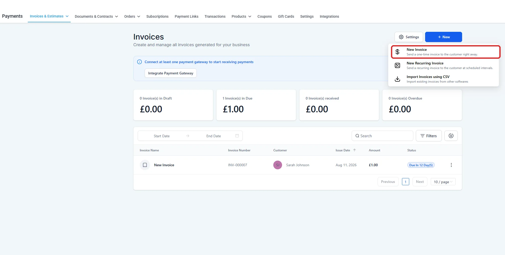 The + New menu on the invoices page, with the New Invoice option picked out.
